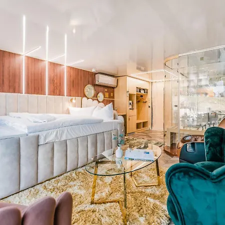 Ботель Hausboot Relax